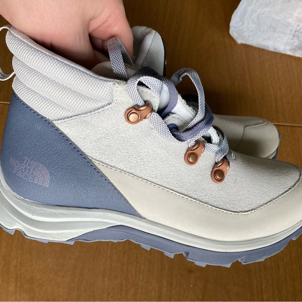 The North Face Raedonda boots 8